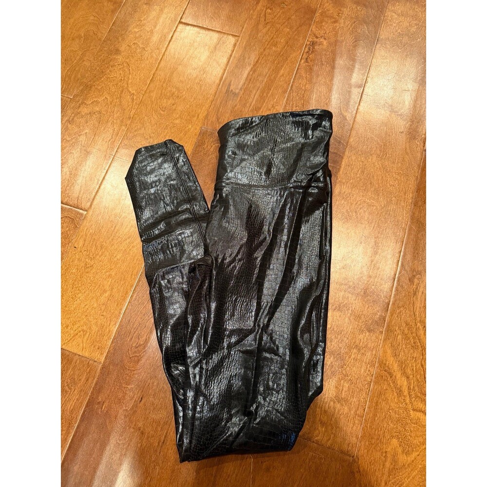 Spanx large brown alligator leggings